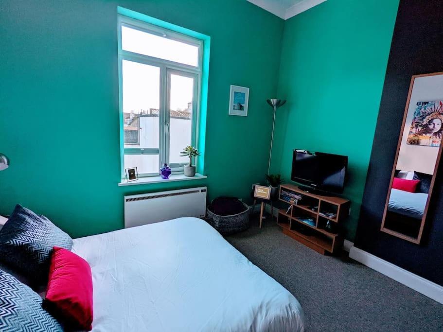 Central Brighton Studio By The Beach ภายนอก รูปภาพ